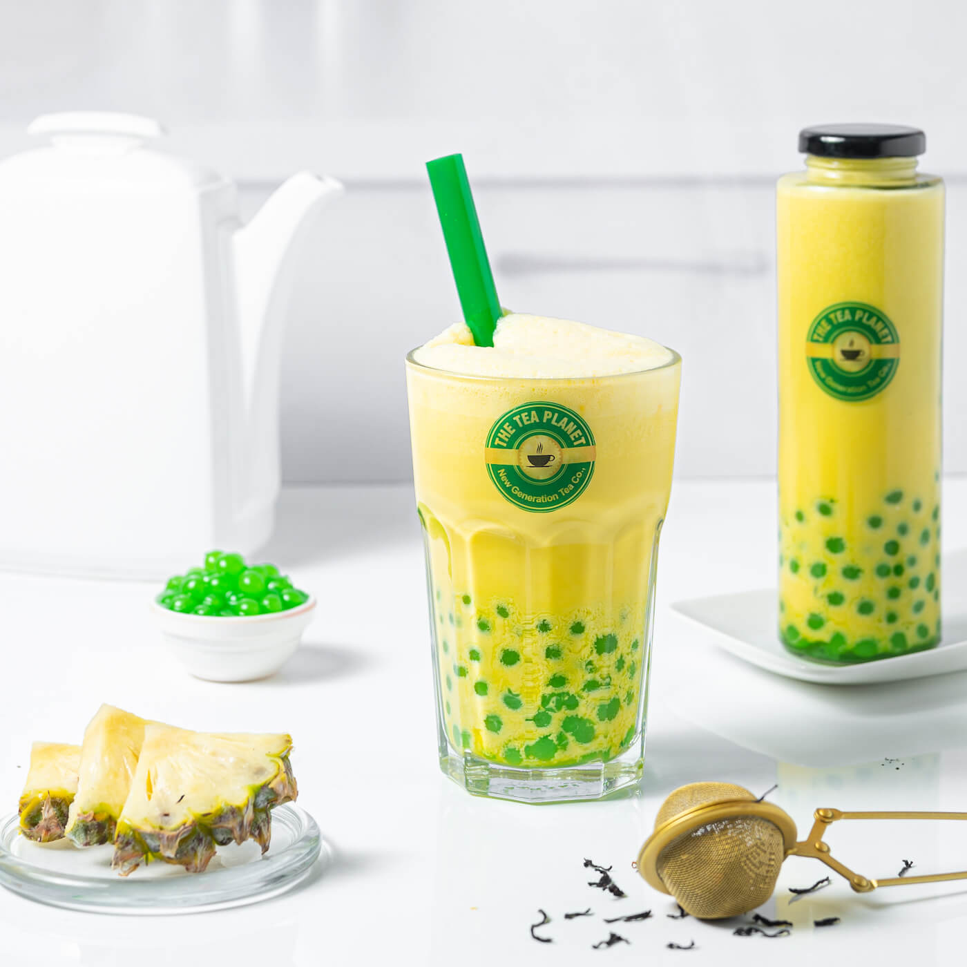 The tea planet Pineapple Bubble tea